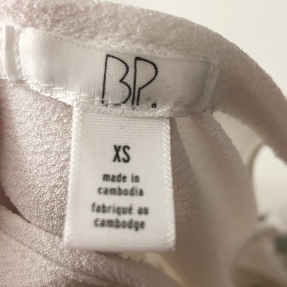 BP Ruffle Top - Picture 5 of 5